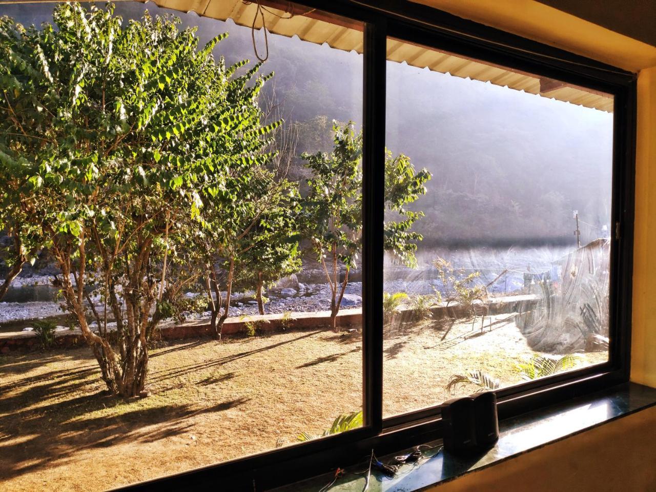 Garud Chatti River Resort Rishikesh Luaran gambar